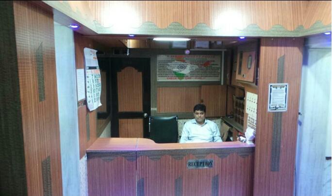New Metro Guest House Bombay Extérieur photo