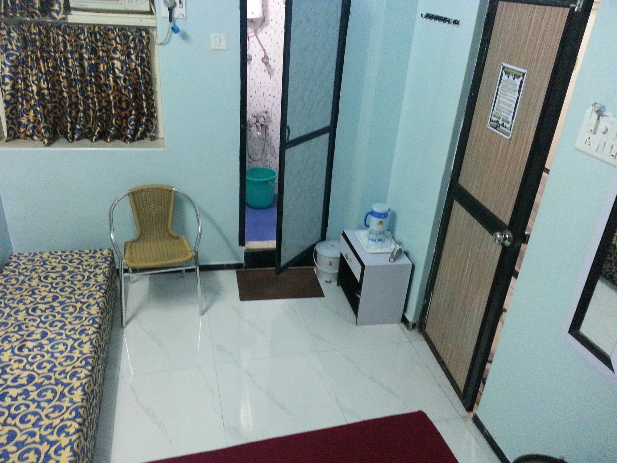 New Metro Guest House Bombay Extérieur photo